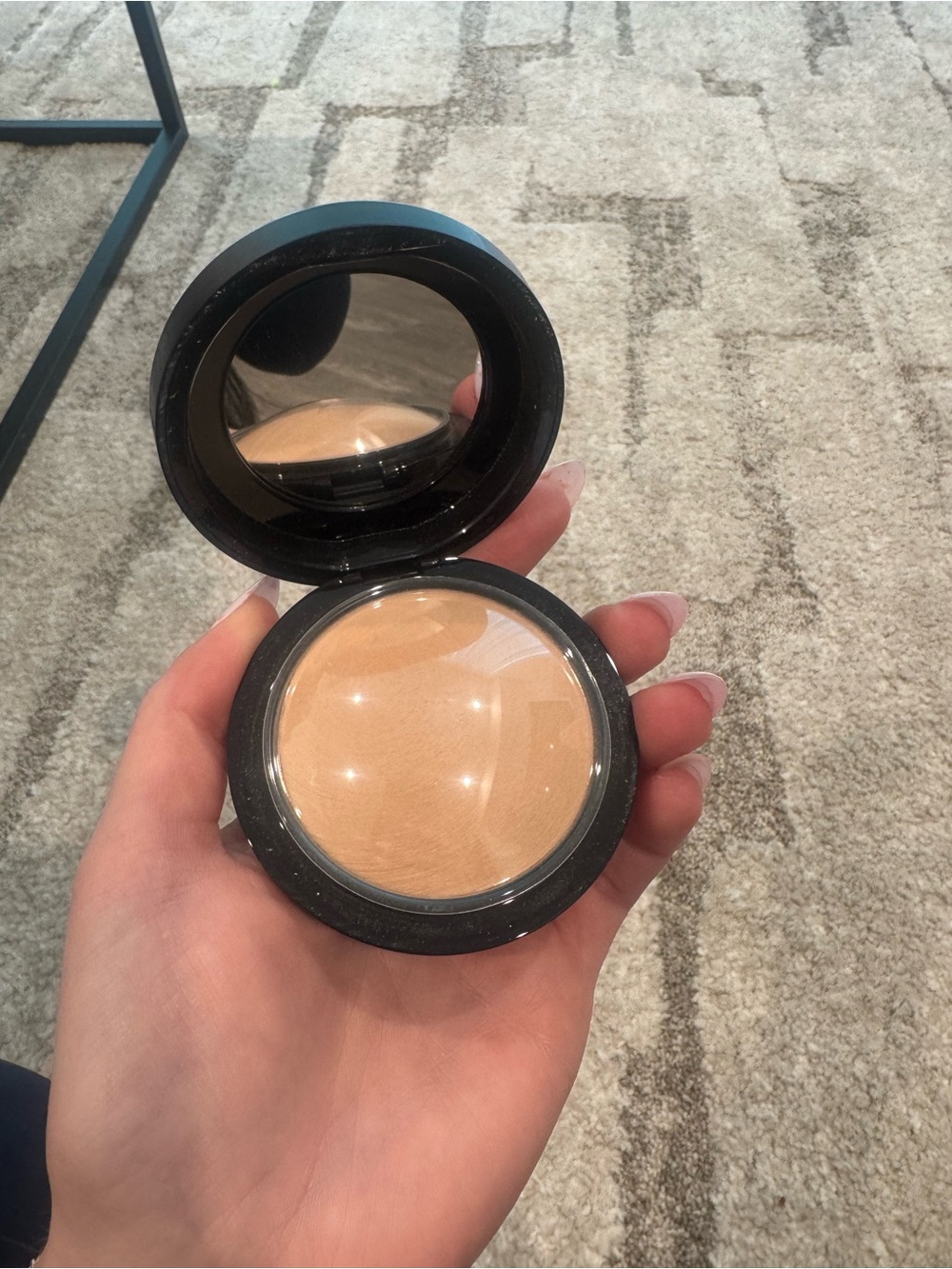 NWT- MAC pressed powder - Picture 5 of 5
